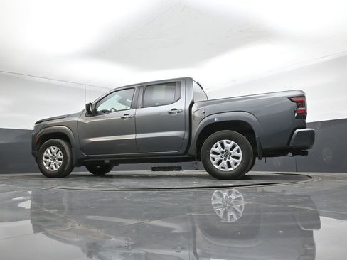 Used 2022 Nissan Frontier SV RWD image 39