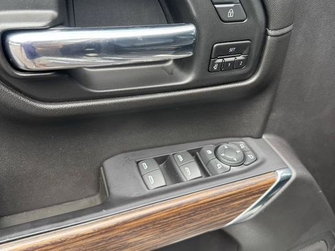 Used 2020 Chevrolet Silverado 1500 High Country AWD/4WD image 17
