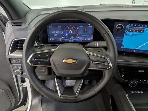 Used 2025 Chevrolet Tahoe LT image 17