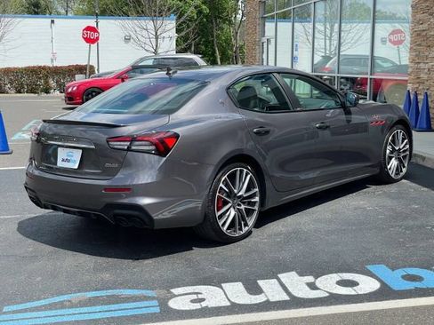 Used 2022 Maserati Ghibli Trofeo RWD image 12