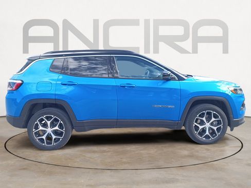 Certified 2024 Jeep Compass Limited image 11