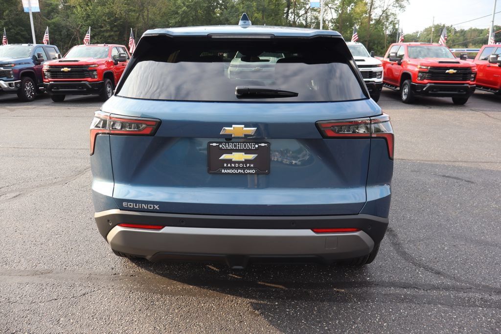 New 2027 Chevrolet Equinox LT FWD image 23
