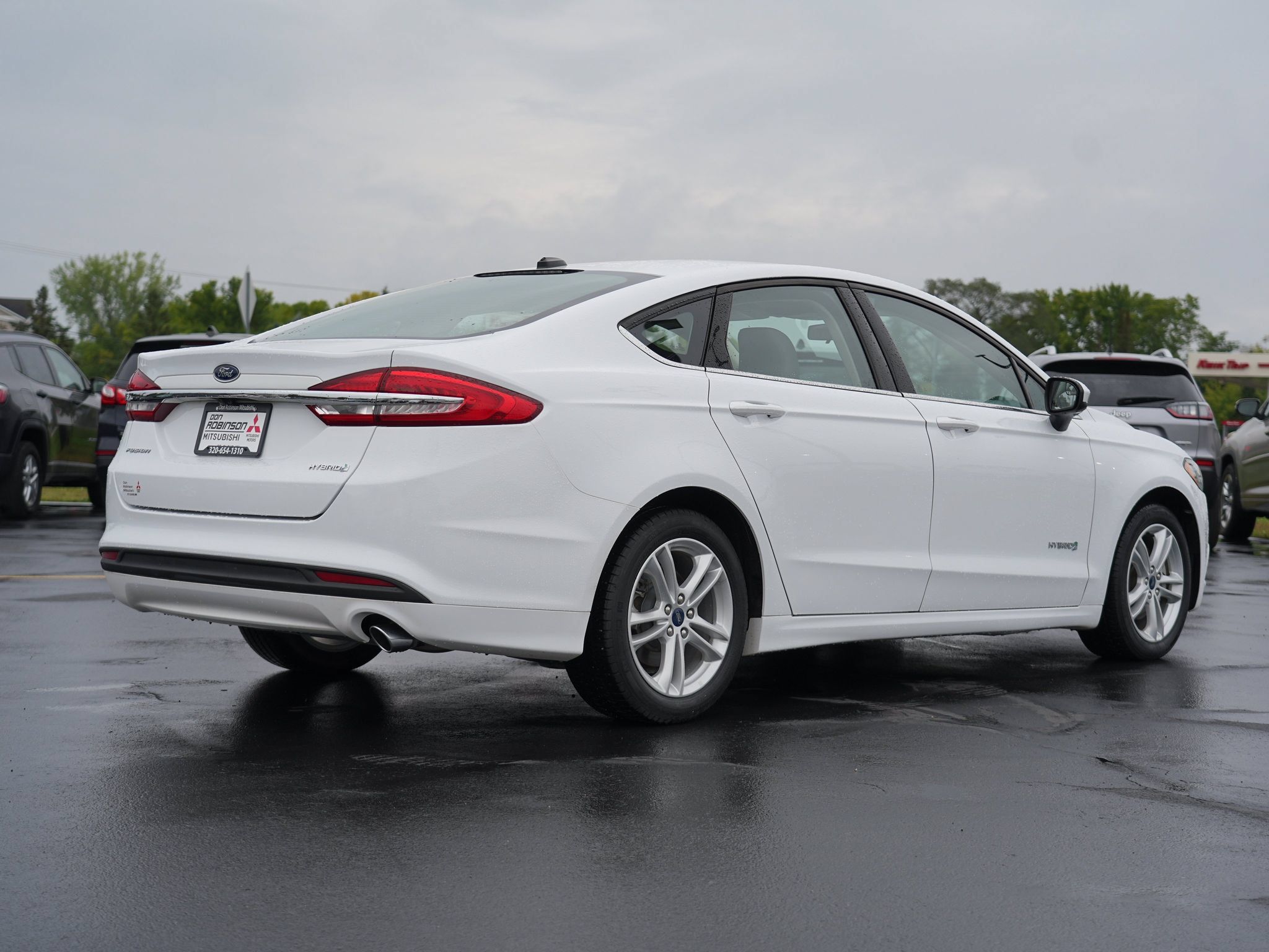 Used 2018 Ford Fusion S FWD image 3