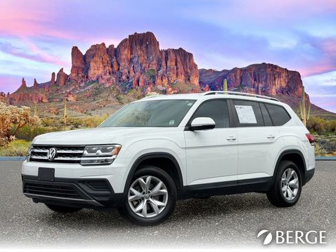 Used 2018 Volkswagen Atlas S image 2
