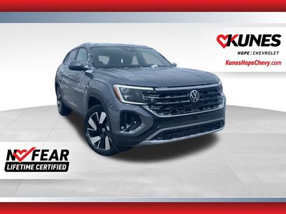 Used 2025 Volkswagen Atlas Cross Sport SE