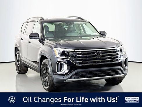 New 2026 Volkswagen Atlas SE AWD/4WD image 1