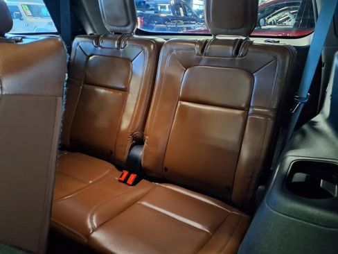Used 2021 Lincoln Aviator Reserve w/ Equipment Group 202A AWD/4WD image 15