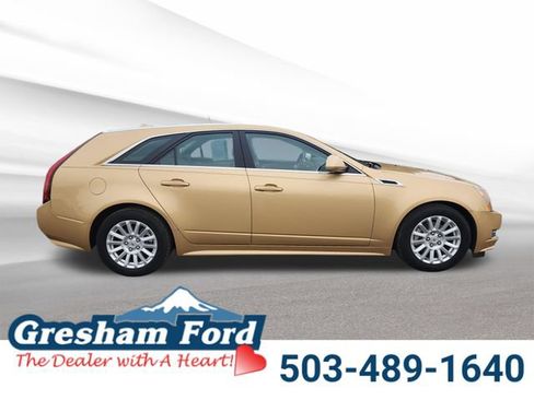 Used 2013 Cadillac CTS Wagon RWD image 7