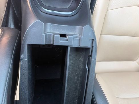 Used 2022 Chevrolet Equinox Premier AWD/4WD image 30