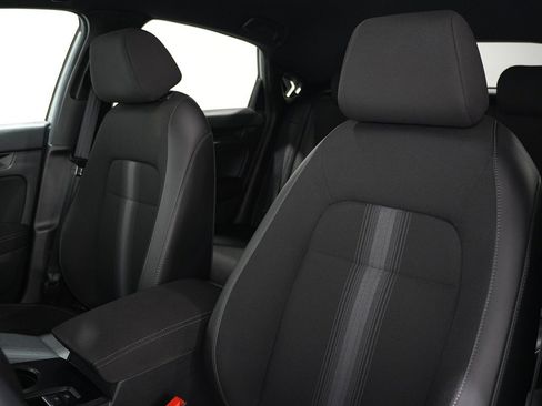 Used 2024 Honda Civic Sport image 12