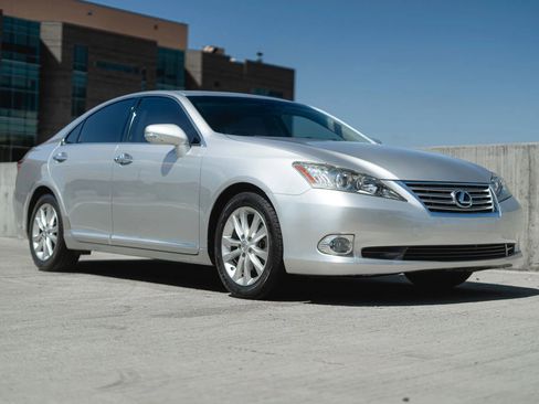 Used 2010 Lexus ES 350 ES 350 Sedan 4D image 20