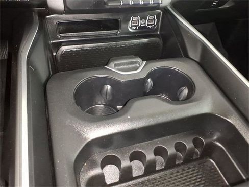 Used 2021 RAM 1500 Big Horn image 24