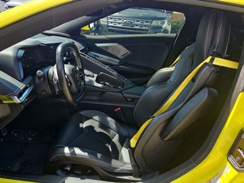 Used 2022 Chevrolet Corvette Stingray Preferred Cpe w/ Z51 Performance Package image 18