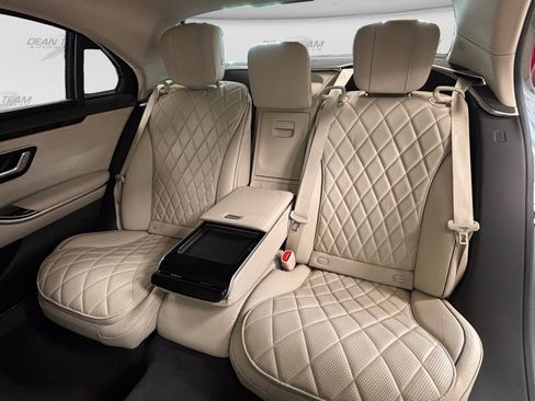 Used 2023 Mercedes-Benz S 580 4MATIC Sedan image 39