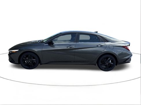 New 2026 Hyundai Elantra SEL Sport Premium FWD image 6