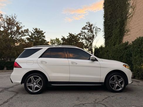 Used 2016 Mercedes-Benz GLE 400 4MATIC image 6