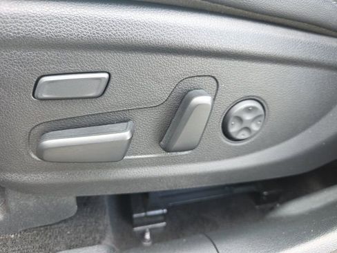 Certified 2022 Hyundai Santa Fe Limited image 7