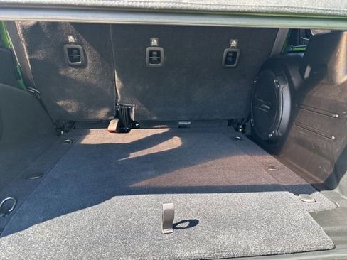 Used 2019 Jeep Wrangler Unlimited Rubicon AWD/4WD image 8