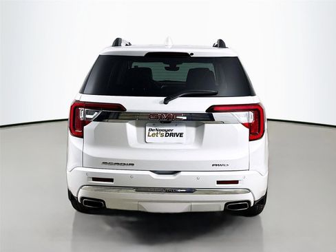 Used 2023 GMC Acadia Denali w/ Denali Ultimate Package AWD/4WD image 8