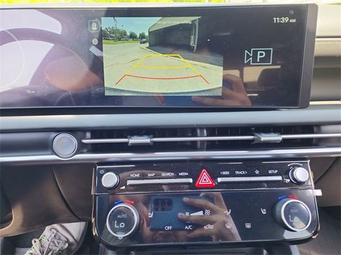 New 2025 Hyundai Santa Cruz SEL image 18