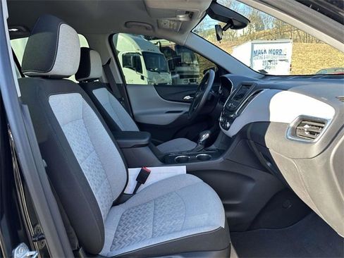 Used 2023 Chevrolet Equinox LS w/ Driver Confidence II Package image 24