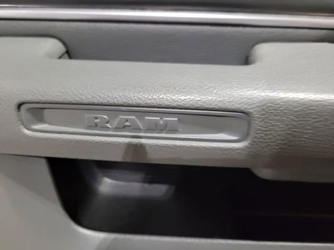 Used 2014 RAM 1500 Big Horn image 42