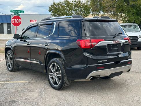 Used 2019 GMC Acadia Denali image 4