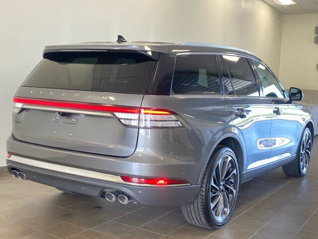 Certified 2023 Lincoln Aviator Reserve w/ Equipment Group 201A AWD/4WD image 7