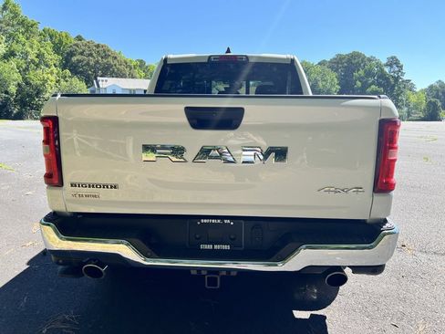 Certified 2025 RAM 1500 Big Horn AWD/4WD image 4