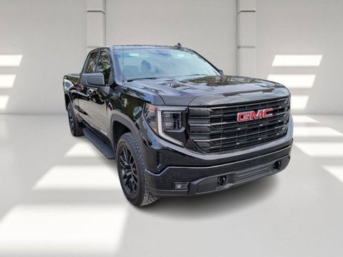 Used 2024 GMC Sierra 1500 Elevation image 3