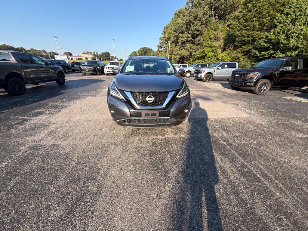Used 2023 Nissan Murano SV AWD/4WD image 8