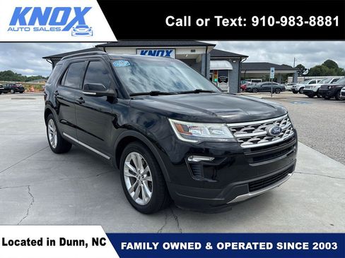 Used 2018 Ford Explorer XLT w/ Equipment Group 202A FWD image 1