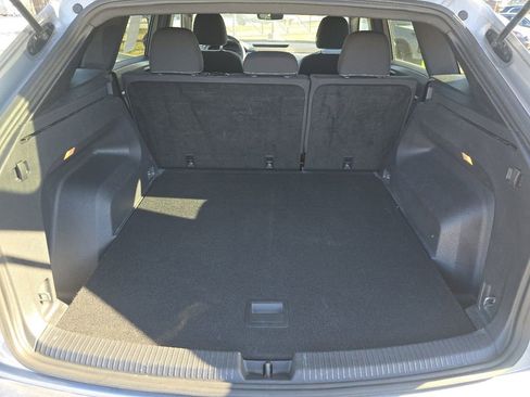 Used 2021 Volkswagen Atlas Cross Sport S image 15