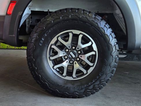 Used 2023 Ford F150 Raptor AWD/4WD image 5