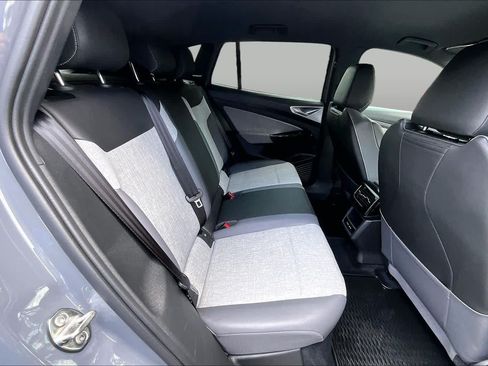 Used 2025 Volkswagen ID.4 Pro RWD image 19