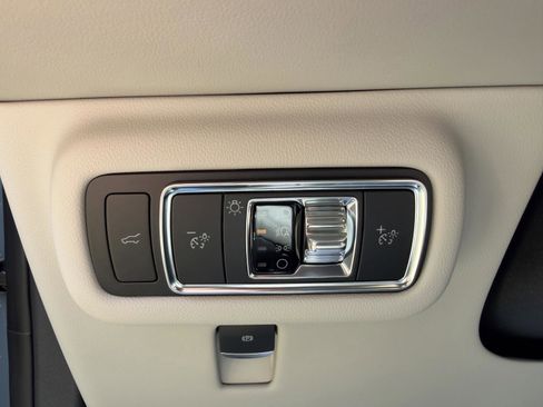New 2026 Lincoln Nautilus Premier w/ Equipment Group 102A AWD/4WD image 20