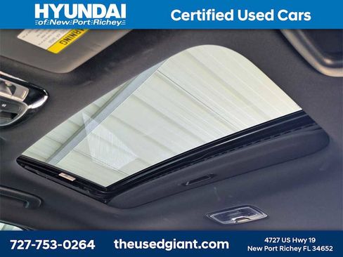 Certified 2022 Hyundai Santa Cruz SEL w/ Activity Package image 21