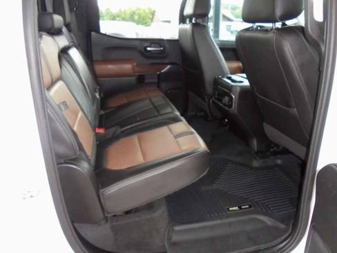Used 2019 Chevrolet Silverado 1500 High Country AWD/4WD image 10