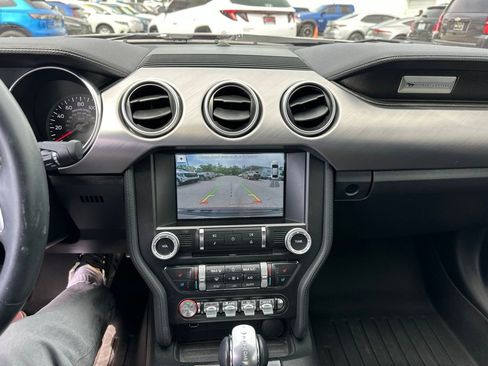 Used 2018 Ford Mustang GT Premium RWD image 14