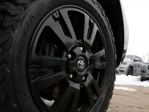 Used 2018 Toyota Sequoia TRD Sport image 7