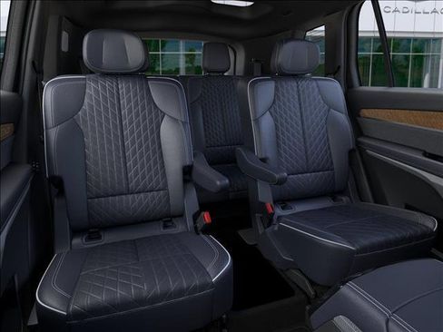 New 2026 Cadillac Vistiq Premium Luxury image 17