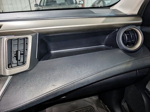 Used 2014 Toyota RAV4 LE AWD/4WD image 34