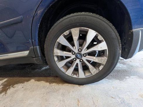 Used 2017 Subaru Outback 3.6R Touring AWD/4WD image 14