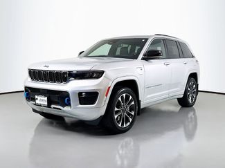 Used 2023 Jeep Grand Cherokee Overland w/ Advanced Protech Group III AWD/4WD video 1