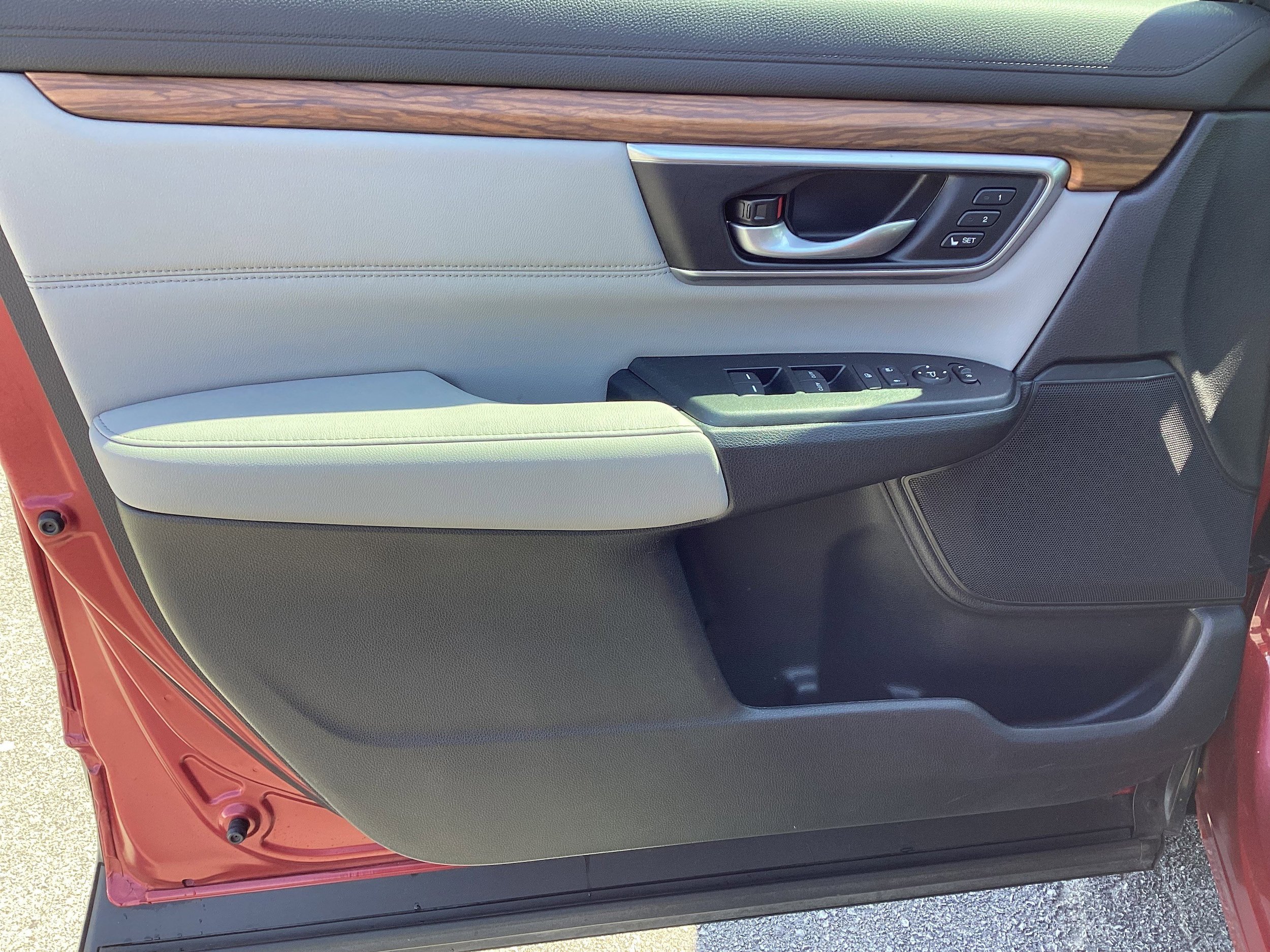 Used 2022 Honda CR-V EX-L image 16