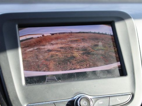 Used 2022 Chevrolet Equinox LT image 26