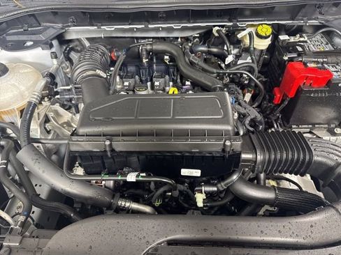 Used 2025 Ford Escape Active w/ Tech Pack #1 image 9