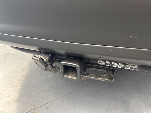 Used 2019 Toyota Highlander LE image 47