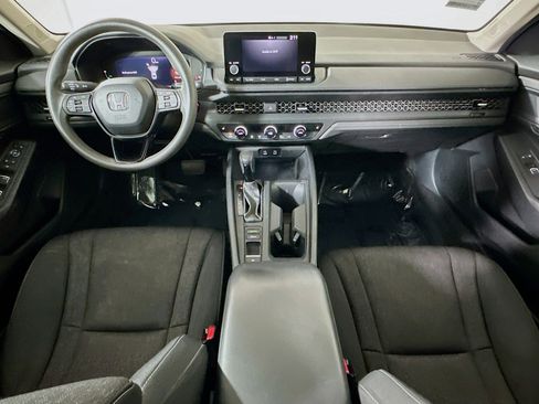 Used 2023 Honda Accord EX image 27