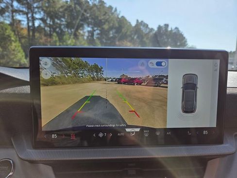 Used 2025 Ford Explorer Active w/ Active Comfort Package image 25